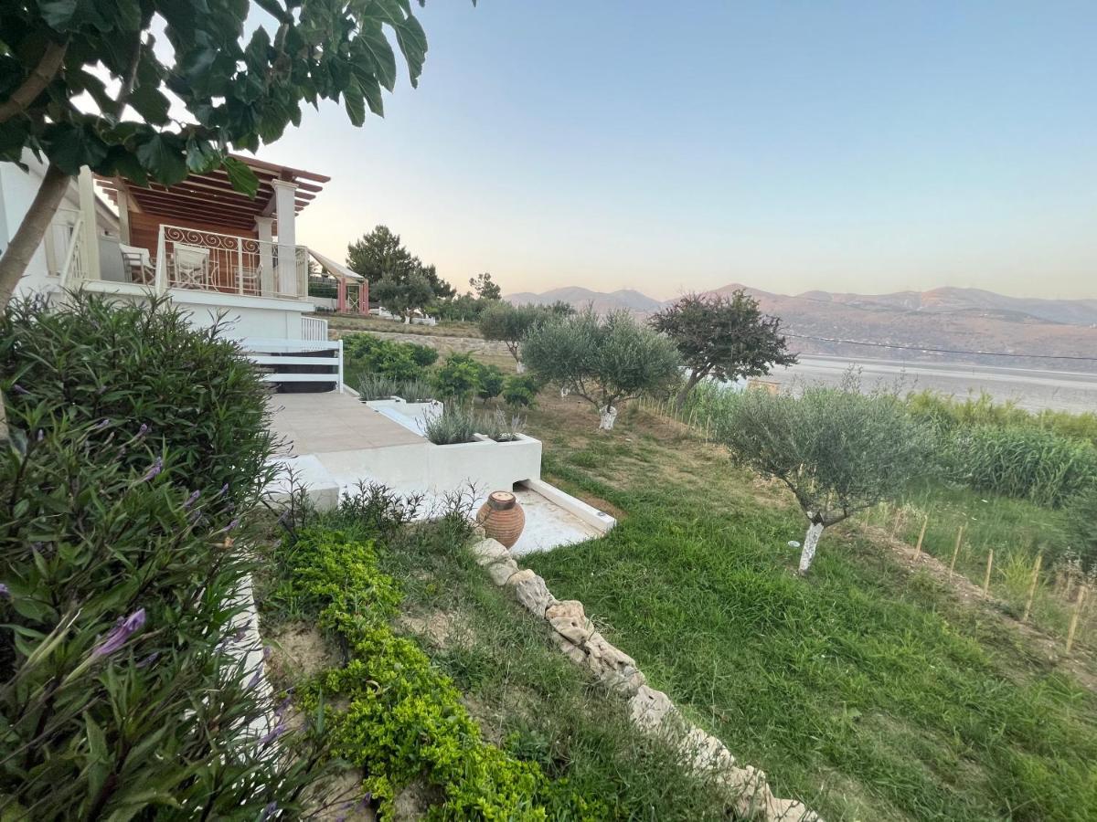 Apollonides Seafront Villa1 Aoede Lixouri Exterior foto